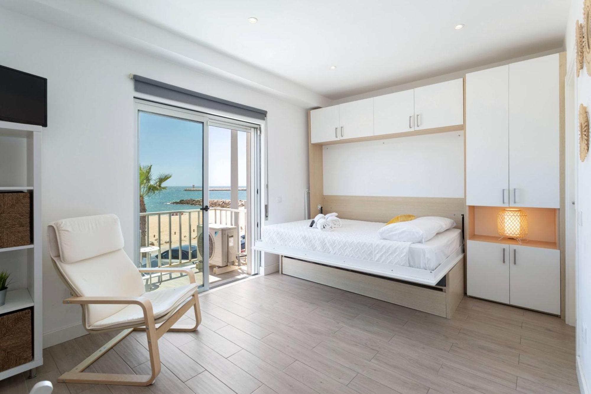 Centralgarve - Stunning Beach Front Studio - Astro Картейра Экстерьер фото