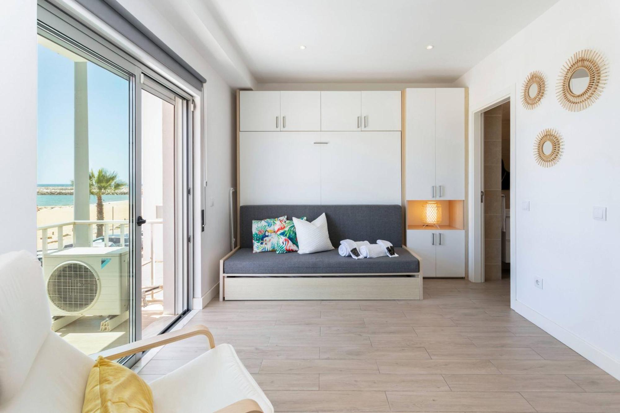 Centralgarve - Stunning Beach Front Studio - Astro Картейра Экстерьер фото