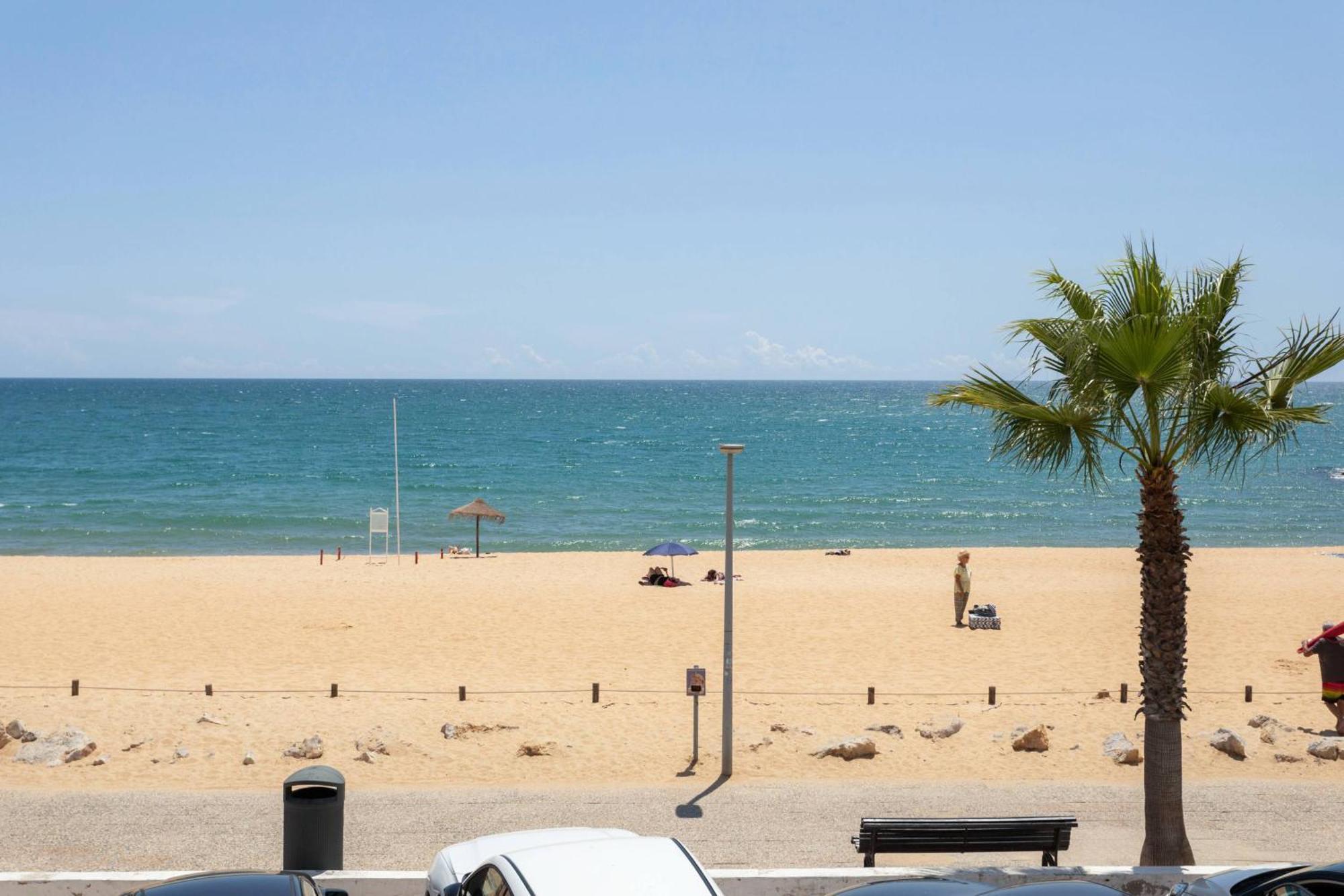 Centralgarve - Stunning Beach Front Studio - Astro Картейра Экстерьер фото
